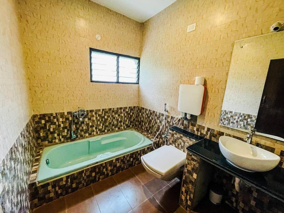 Luxury Villa Siena With Private Pool! Pondicherry Ngoại thất bức ảnh